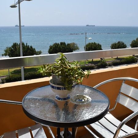Ferienwohnung Mediterranean Breeze Limassol Exterior foto